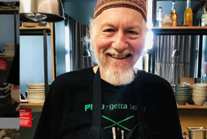 Były dentysta Peter Glatz, a obecnie świetny kucharz w modnej restauracji (fot. Instagram) Dla znużonych zawodem stomatologa