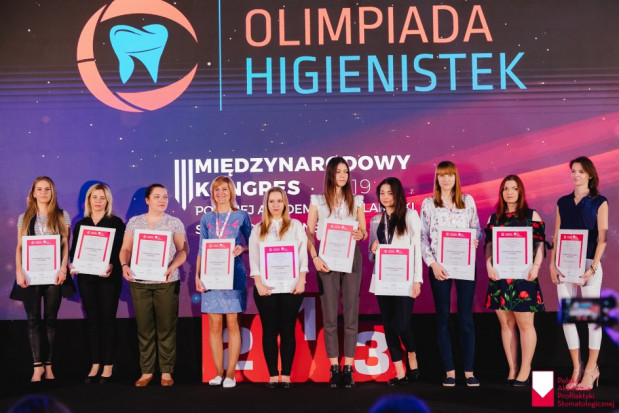 Laureatki V edycji Olimpiady Higienistek PASP (foto: archiwum) Wyniki finału Olimpiady Higienistek PAPS 2019