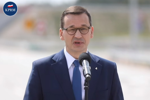 Premier Mateusz Morawiecki (źródło: FB KPRM) SUM pokazał premierowi centrum symulacji medycznej