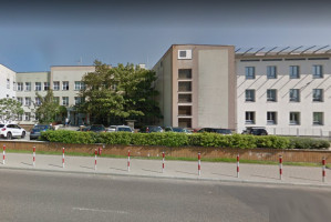 Szpital Wojewódzki w Białymstoku (źródło: Google Maps) Wszczepią implanty stawów skroniowo – żuchwowych