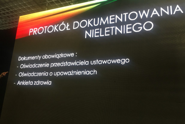 Dobrze prowadzona dokumentacja medyczna ważna dla lekarza dentysty (fot. archiwum) Jak uniknąć kłopotów w sądzie, lecząc dzieci