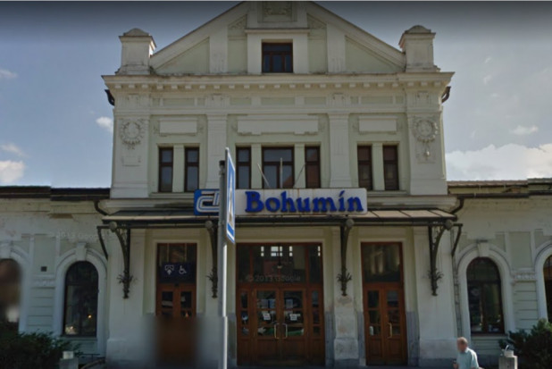 Bogumin dworzec kolejowy (źródło: Google Maps) Bogumin jest czeski, ale problemy ze stomatologami jakby znajome