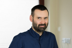 lek. dent. Damian Nasulicz (foto: Medicover) Prestige Dent w Medicover Polska: dla kogo ścieżka do naśladowania