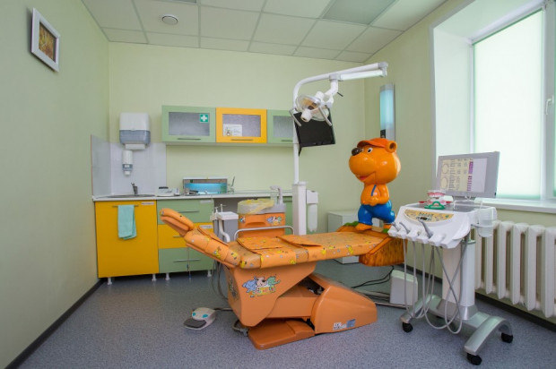 Czy znajdzie się dentysta zainteresowany leczeniem dzieci? (oto: pixabay) Jest praca dla dentystów w powiecie radzyńskim