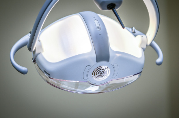 Gdzie są dentyści?! (fot. pixabay) Pomorze: W Sępólnie szukają dentysty dla tysiąca uczniów