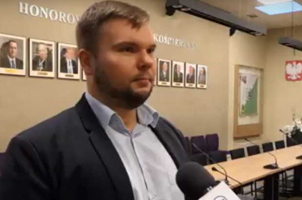 Dawid Jereczek (źródło koscierzyna24info) Kościerzyna nie liczy na stomatologiczną opiekę nad uczniami