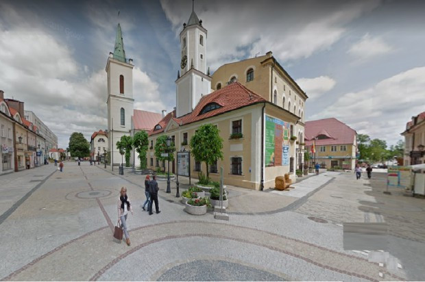 Polkowice rynek (źródło: Google Maps) Gmina Polkowice z programem zdrowia higieny jamy ustnej