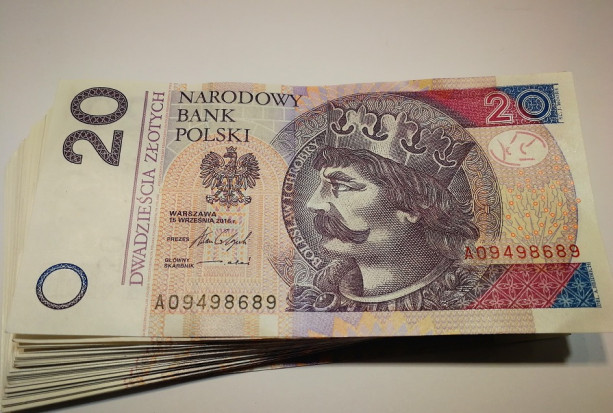Pieniądze dla pracowników budżetówki (foto: pixabay) Propozycja wynagradzania w podmiotach leczniczych - jednostkach budżetowych