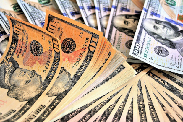Trwałe uszkodzenie zdrowia pacjentki będzie kosztować dentystkę 625 tys. dolarów (fot. pixabay) 625 tys. dolarów za trwałe uszkodzenie nerwu podczas ekstrakcji