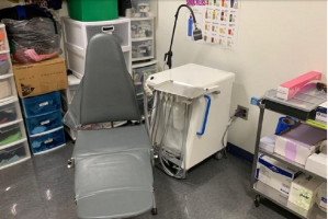 Gabinet stomatologiczny w wersji mobilnej USA: erzac opieki stomatologicznej nad uczniami