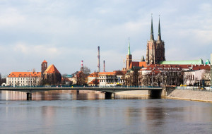 Wrocław myśli o zdrowym uśmiechu (fot. pixabay) Wrocław nadal inwestuje w szkolne gabinety stomatologiczne
