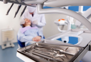 Konkurs ofert na leczenie stomatologiczne żołnierzy (foto: Fotolia/PTWP) Konkurs ofert na leczenie stomatologiczne żołnierzy w Krakowie