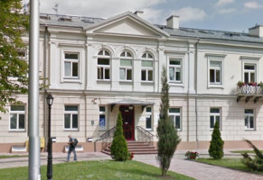 Siedziba OW NFZ w Kielcach (źródło: Google Maps) Konkurs na świadczenia chirurgii stomatologicznej i periodontologii