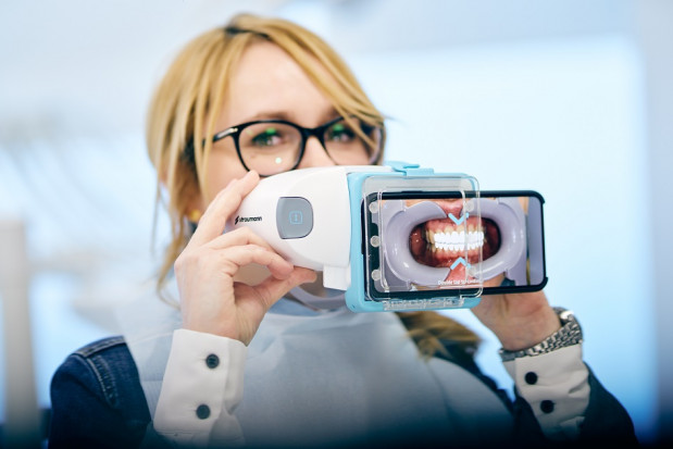 Technologia DenToGo w stomatologii foto: archiwum Diagnostyka stomatologiczna w smartfonie