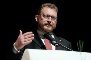 prof. Łukasz Szumowski, minister zdrowia (foto: pixabay) Łukasz Szumowski: konieczne jest wyhamowanie liczby zachorowań