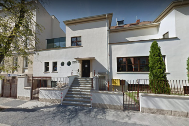 Siedziba OIL w Opolu (źródło: Google Maps) Koronawirus w gabinecie stomatologicznym: jak poinformować NFZ o zawieszeniu działalności