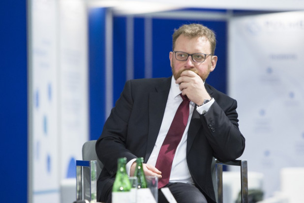 Minister zdrowia Łukasz Szumowski (foto: Fotolia/PTWP). Koronawirus: MZ zapowiada kolejne zmiany w prawie