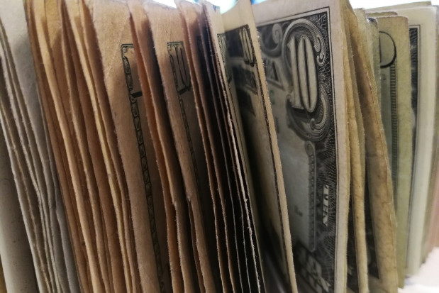 Co trzeci pracownik gabinetu stomatologicznego w USA pozostaje bez wynagrodzenia (fot. pixabay) Koronawirus: sytuacja na rynku amerykańskich usług stomatologicznych