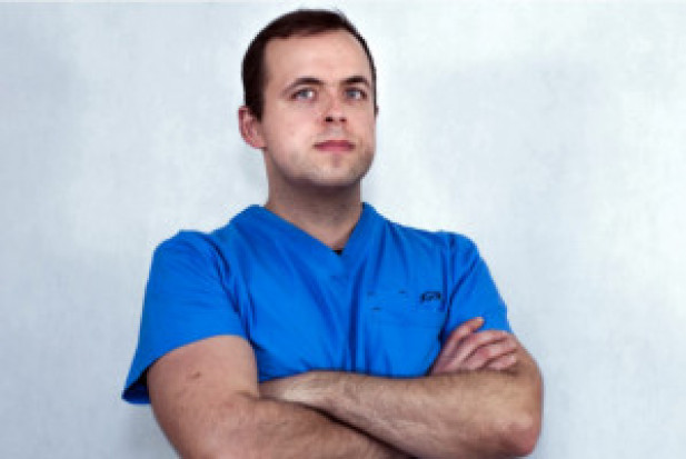 Koronawirus: lokalizowanie niebezpieczeństwa - aplikacja dentysty Marcina Krufczyka