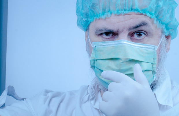 Większe możliwości testowania w kierunku zakażenia SARS-CoV-2 (fot. pixabay) Koronawirus: mobilny punkt badań w Kielcach
