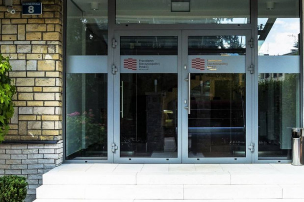 Siedziba Pracodawców RP Opiekun medyczny mógłby pobierać materiał do testów RT-PCR