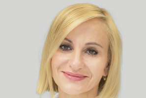 lek. dent. Monika Stachowicz z Centrum Periodent w Warszawie (foto: Periodent) Koronawirus: zmiany u dentysty