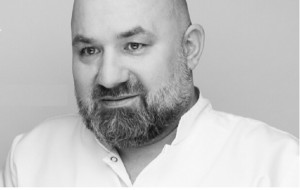 Lekarz dentysta Jan Perek (źródło: FB) 150 zł opłaty covidowej u dentysty nie pokryje kosztów
