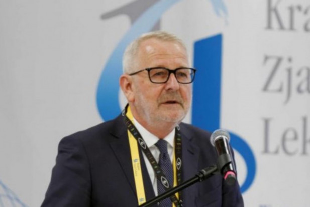 prof. Andrzej Matyja, prezes Naczelnej Rady Lekarskiej (fot. Archiwum) Fake newsy obniżają zaufanie do lekarzy