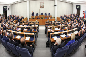 Senatorowie wprowadzili poprawki do ustawy o zawodzie lekarza i lekarza dentysty Ustawa o zawodzie lekarza i lekarza dentysty po poprawkach Senatu