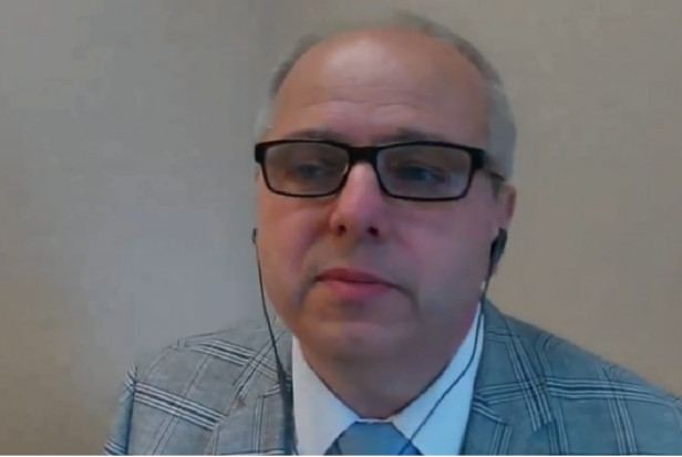 Andrzej Cisło, wiceprezes NRL i przewodniczący Komisji Stomatologicznej Komu dodatkowe 3 proc. za utrzymywanie reżimu sanitarnego