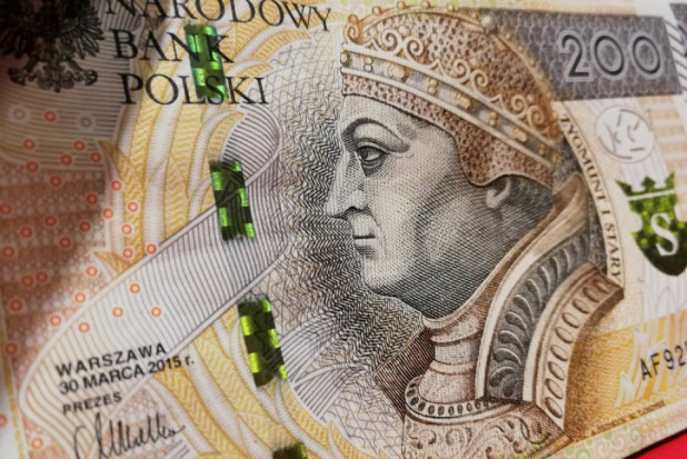 Pieniądze na rozwój stomatologii w enel - med (foto: pixabay) enel – med weryfikuje plany inwestycyjne