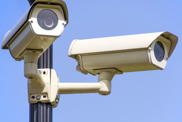 Monitoring zanim zostanie uruchomiony w gabinecie stomatologicznym (foto: pixabay) Zanim w lecznicy stomatologicznej uruchomisz monitoring