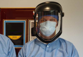 Michael Adler w rynsztunku Dentysta jako Darth Vader