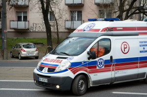Powikłania nieusunięcia ósemek mogą wymagać długotrwałej hospitalizacji (fot. Archiwum) Groźne dla życia powikłania nieusunięcia ósemek