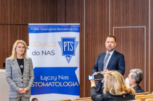 Wykład podczas European Master Degree in Oral Implantology (fot. PTS) PTS szkoli z implantoprotetyki