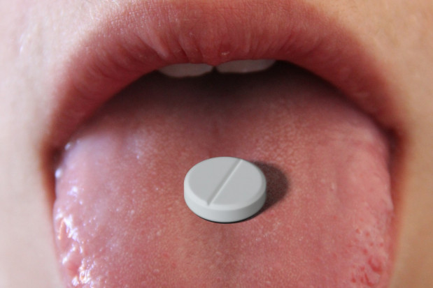 Argumenty za paracetamolem w leczeniu bólu poekstrakcyjnego