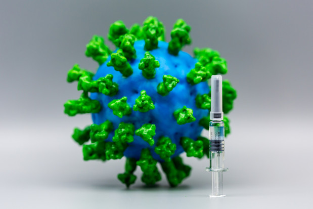 Szczepionka przeciwko koronawirusowi o 90 proc. skuteczności