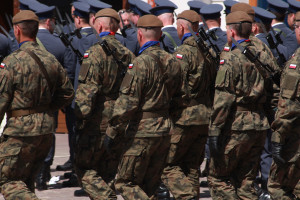Konkurs ofert na leczenie żołnierzy (fot. pixabay) Bydgoszcz: konkurs na świadczenia stomatologiczne w wojsku