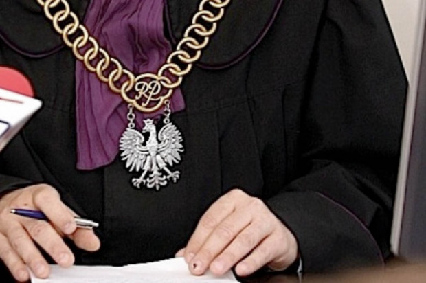 Proceder wyłudzania publicznych pieniędzy trwał 6 lat (fot. Archiwum/PTWP) Dentyści wyłudzili pieniądze z Opolskiego OW NFZ