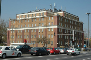 Mazowieckie Centrum Stomatologii w Warszawie (fot. Wikipedia) Warszawa: MCS szuka ortodonty