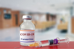 Wciąż brak wszystkich odpowiedzi na pytania o kolejność szczepień przeciw COVID-19