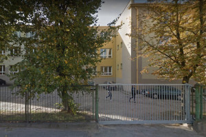 Zespół Szkół Gastronomicznych w Białymstoku (źródło: Google Maps) Perłowy Uśmiech zajmie się uzębieniem uczniów Zespołu Szkół Gastronomicznych w Białymstoku