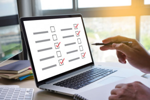 Pacjent obciążony kardiologicznie w pytaniach i odpowiedziach (fot. shutterstock) Jak postępować z pacjentem obciążonym kardiologicznie