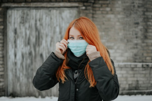 Uwaga: wysypka może wskazywać na objaw COVID-19 (fot. unsplash) Wysypka: może być symptomem COVID-19