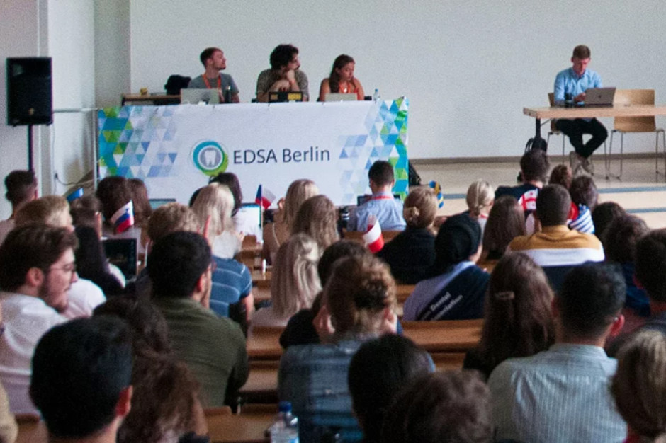 Jeden z meetingów EDSA (Berlin)