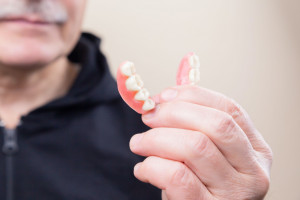 MCS poszukuje dentysty protetyka