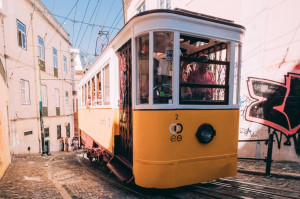 Portugalia ma za dużo lekarzy dentystów (fot. unsplash) Kraj będący dostawcą stomatologów dla Europy