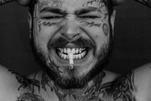 Raper Post Malone z bardzo cennym uzębieniem (fot. IG) Zabieg stomatologiczny za grube miliony złotych
