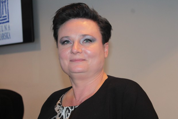 Anita Pacholec, przewodnicząca zespołu roboczego KS NRL do spraw świadczeń stomatologicznych, finansowanych ze środków publicznych. Zmiany w stomatologicznych świadczeniach gwarantowanych: niuanse czy pryncypia