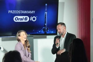 Anna Lewandowska, Marcin Prokop i Oral-B iO (fot. infoDENT24.pl) Oral-B iO: lepszy poziom higieny jamy ustnej